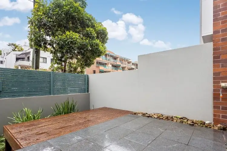 5004/10 Sturdee Parade, Dee Why NSW 2099
