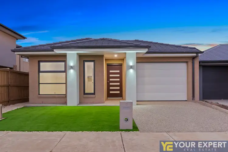 3 Golden Gate Drive, Clyde North VIC 3978
