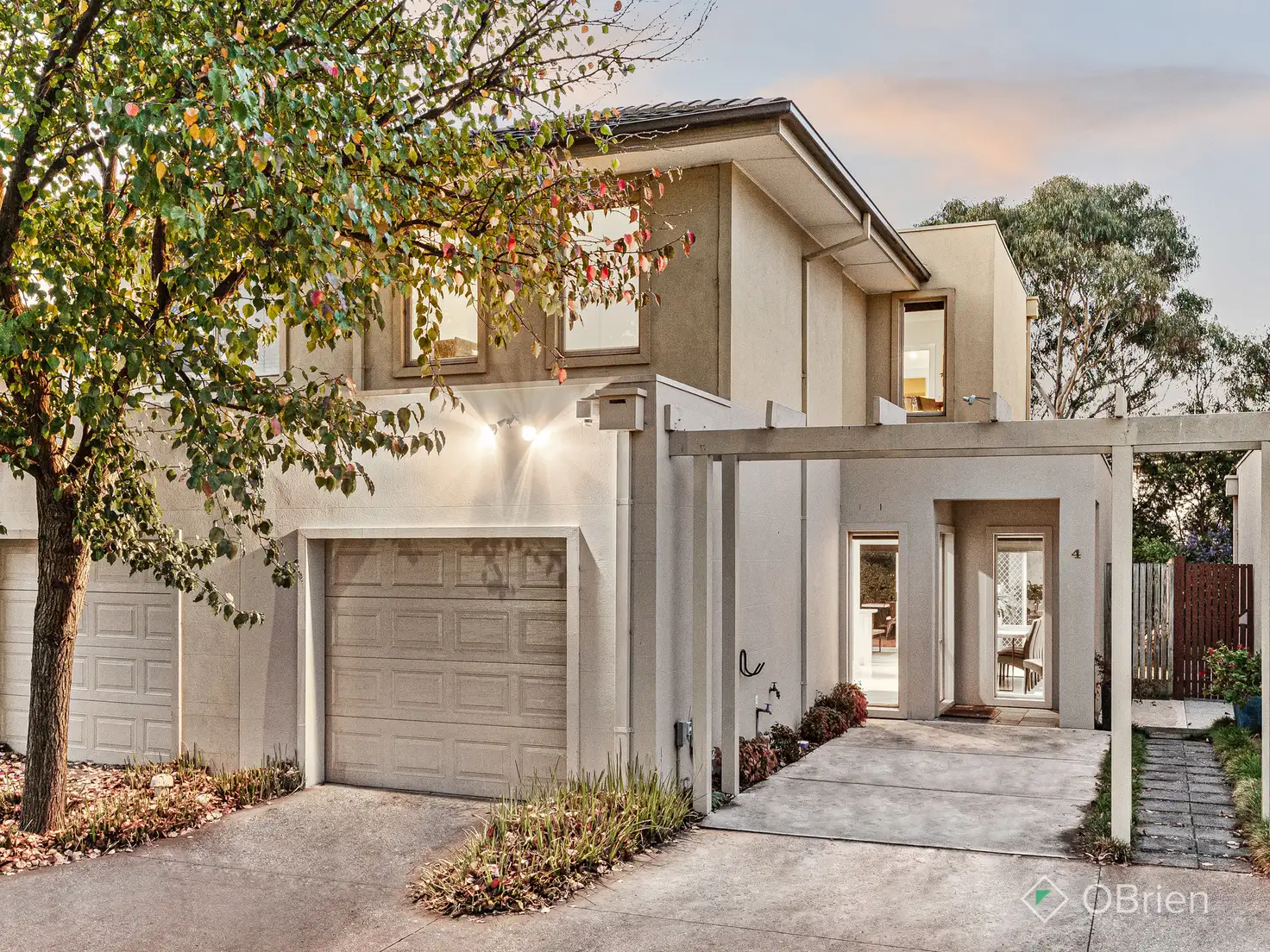 Main view of Homely townhouse listing, 4/2 Coventry Drive, Sandhurst VIC 3977