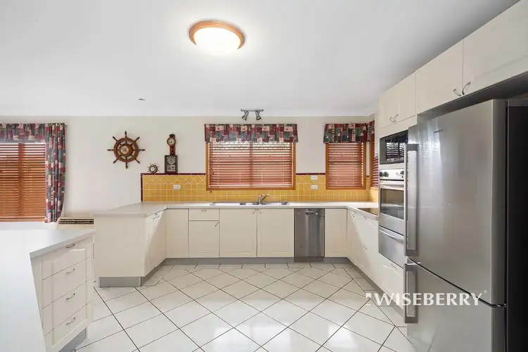 Third view of Homely house listing, 4 Stamford Close, Kanwal NSW 2259