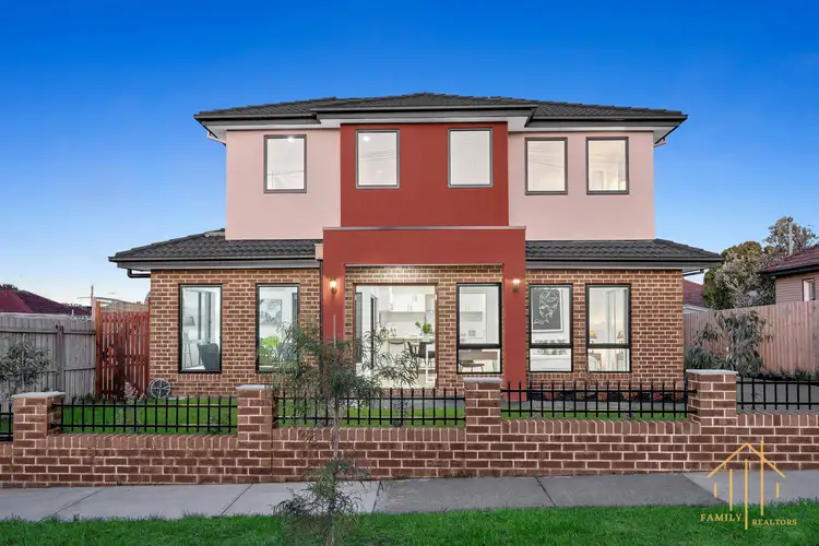 1/27 Philip Street, Dandenong North VIC 3175