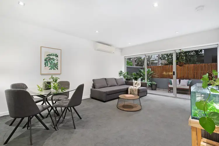 122/135 Inkerman Street, St Kilda VIC 3182