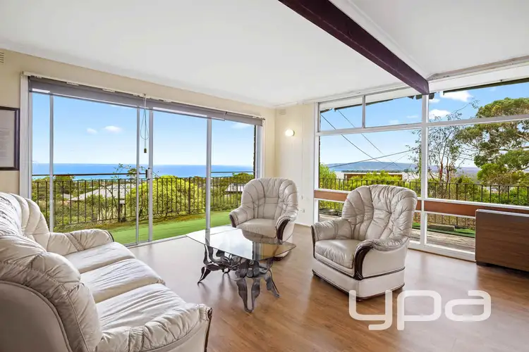 6 Burns Close, Dromana VIC 3936