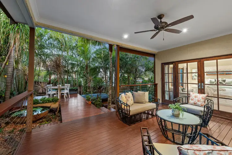 Second view of Homely house listing, 11 Hawthorne Road, Hawthorne QLD 4171
