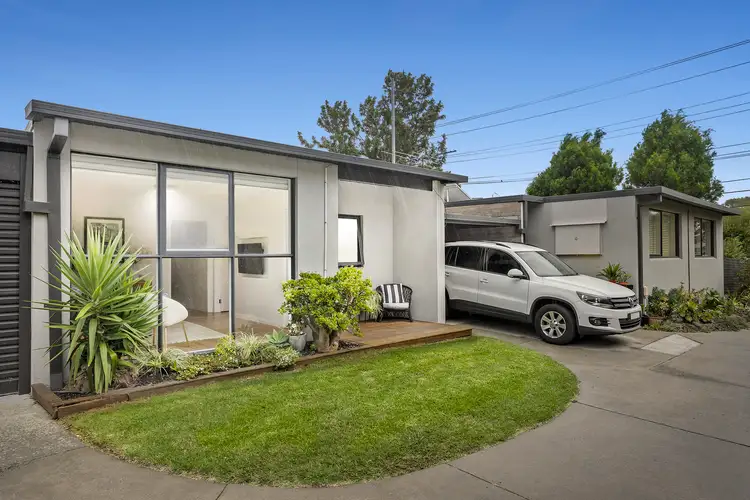 Main view of Homely unit listing, 2/14 Collins Street, Mentone VIC 3194