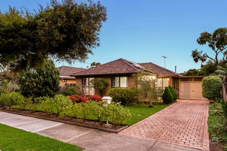 17 Burgess Street, Tullamarine VIC 3043