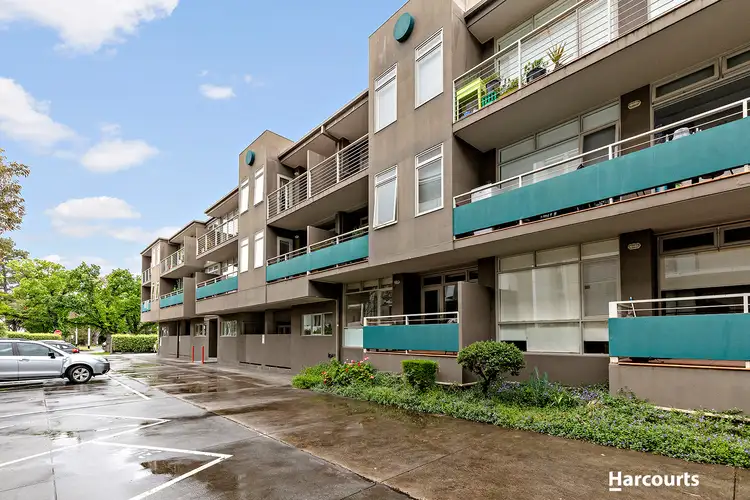 311/445-453 Royal Parade