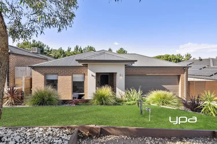 12 Retreat Crescent, Sunbury VIC 3429