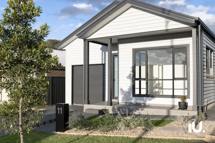 Second view of Homely house listing, 11 Cambewarra Drive, Tullimbar NSW 2527