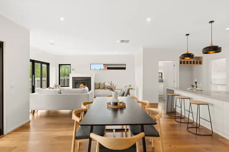 Second view of Homely house listing, 5 Thornton Court, Gisborne VIC 3437