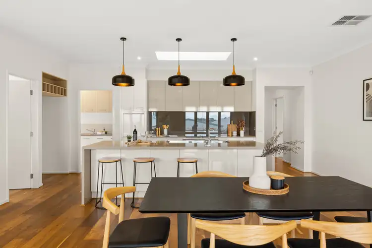 Third view of Homely house listing, 5 Thornton Court, Gisborne VIC 3437