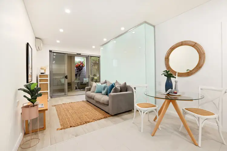 4/18-20 Shackel Avenue, Brookvale NSW 2100