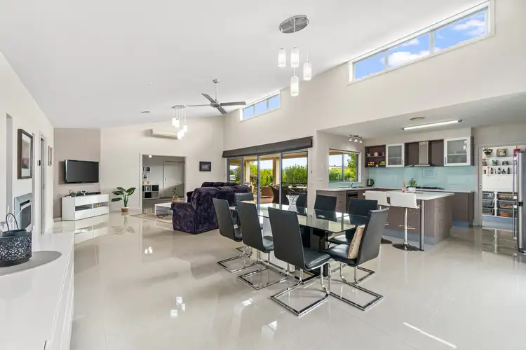 Third view of Homely house listing, 7 Crestmont Court, Traralgon VIC 3844