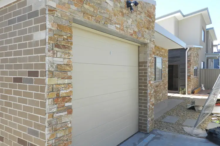 61A High (studio C) Street