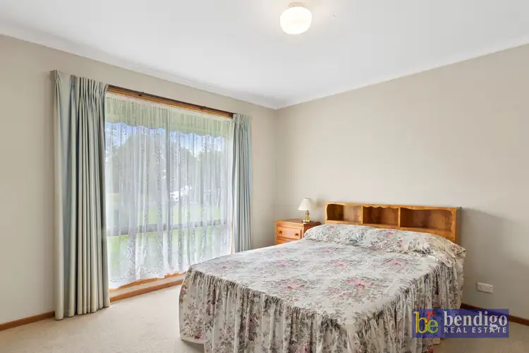Sixth view of Homely house listing, 2 Melbury Court, Epsom VIC 3551