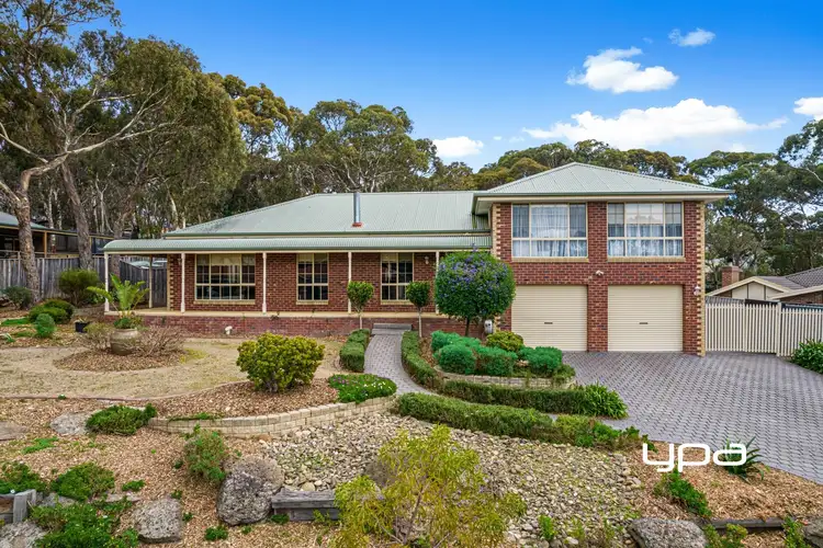 33 Fullwood Drive, Sunbury VIC 3429