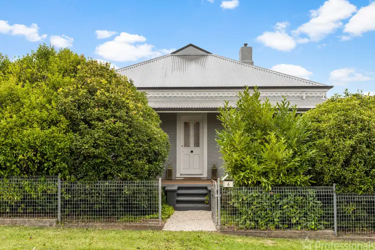 6 Hawkins Lane, Orange NSW 2800