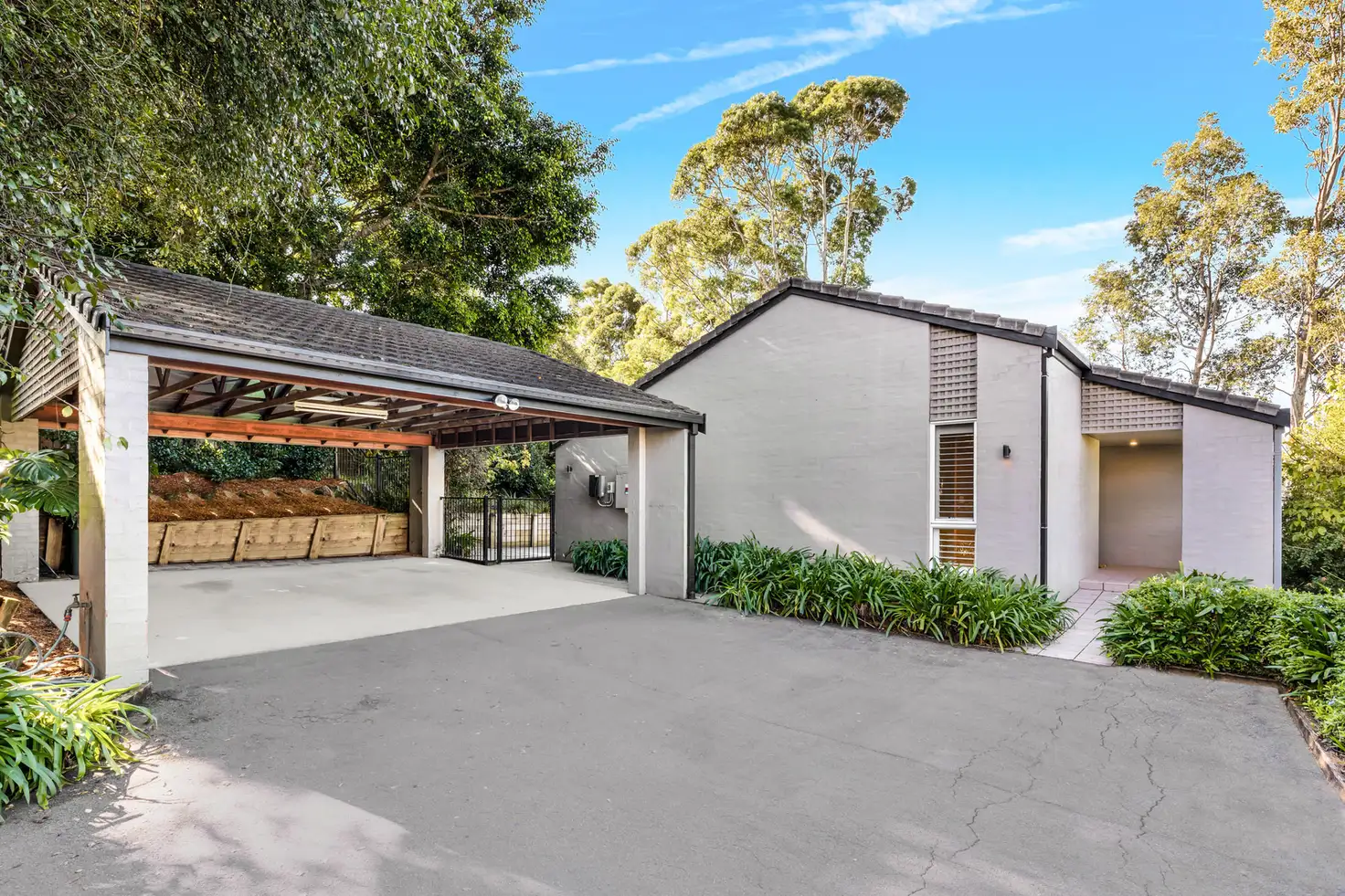 Main view of Homely house listing, 10 Kookaburra Place, West Pennant Hills NSW 2125