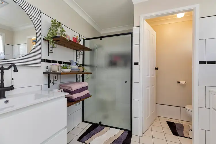 Sixth view of Homely unit listing, 3/259 Goonoo Goonoo Road, Tamworth NSW 2340