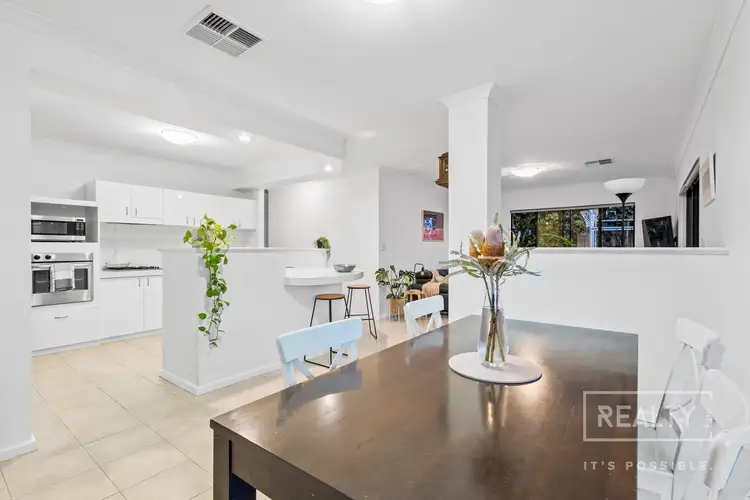 Sixth view of Homely house listing, 2/41 Bentwood Avenue, Woodlands WA 6018