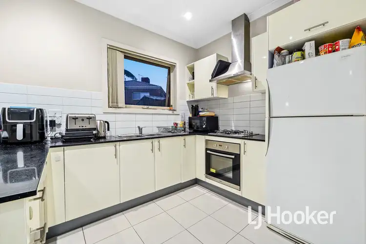 Sixth view of Homely townhouse listing, 5/12-14 Kingsfield Crescent, Lynbrook VIC 3975
