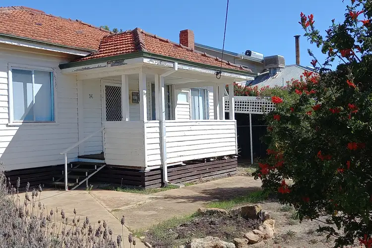 15 Throssell Road, Merredin WA 6415