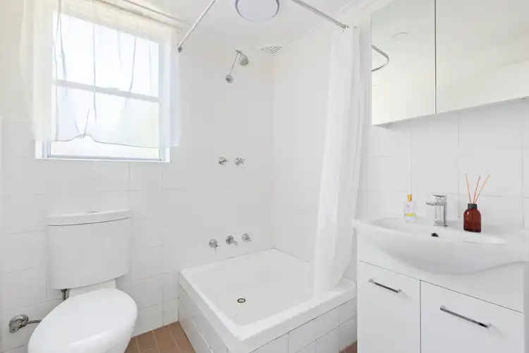 Fifth view of Homely apartment listing, 13/105 Oaks Avenue, Dee Why NSW 2099