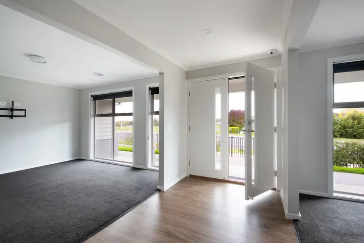 Third view of Homely house listing, 1 Luxford Court, Strathdale VIC 3550