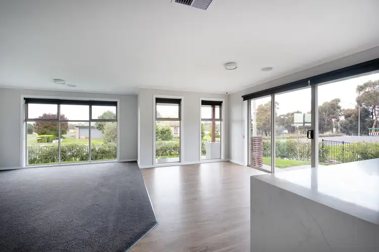 Fourth view of Homely house listing, 1 Luxford Court, Strathdale VIC 3550
