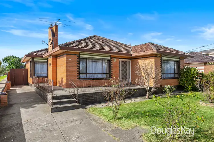 34 Ralph Street, Sunshine West VIC 3020