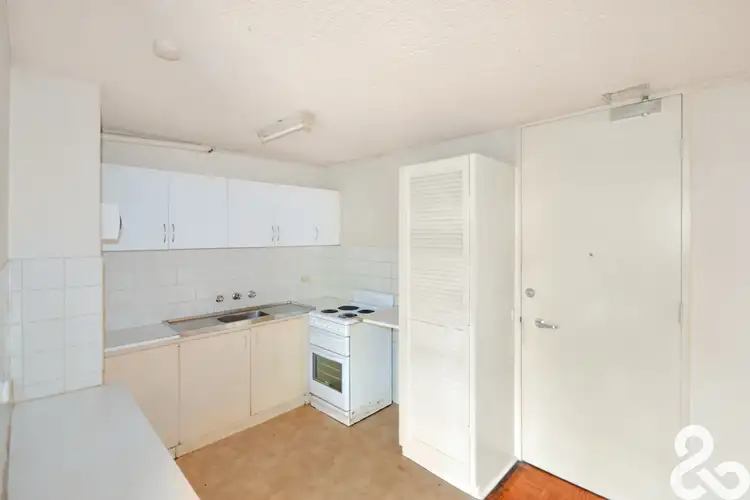 18/11-13 Cooma Street