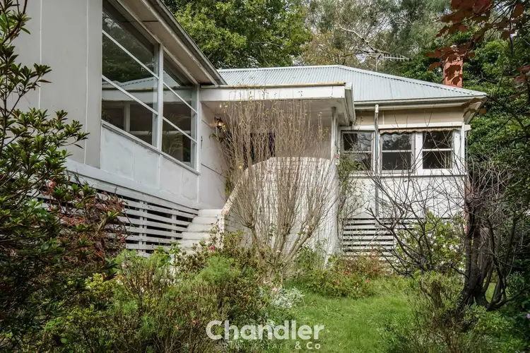 128 Old Belgrave Road, Upwey VIC 3158