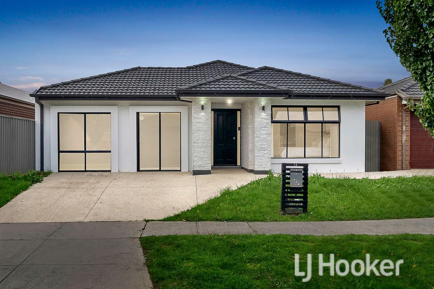 Main view of Homely house listing, 14 Tipperary Way, Cranbourne East VIC 3977