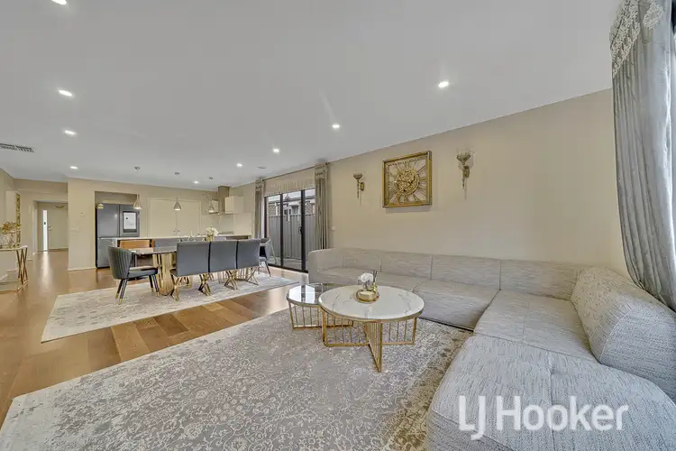 Sixth view of Homely house listing, 14 Tipperary Way, Cranbourne East VIC 3977