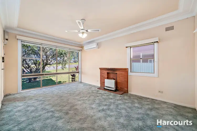 Second view of Homely house listing, 22 Glendale Drive, Glendale NSW 2285