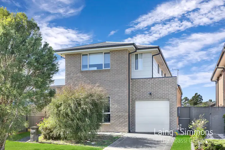 12 Janssen Street, Ropes Crossing NSW 2760