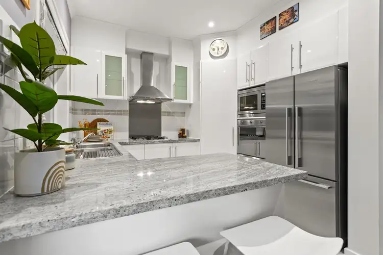 Fifth view of Homely house listing, 11 Ferrier Grove, Bonbeach VIC 3196