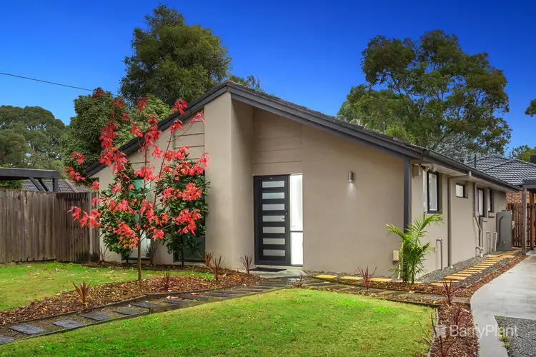 52 Blandford Crescent, Bayswater North VIC 3153