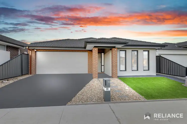 Second view of Homely house listing, 10 Londonderry Crescent, Tarneit VIC 3029