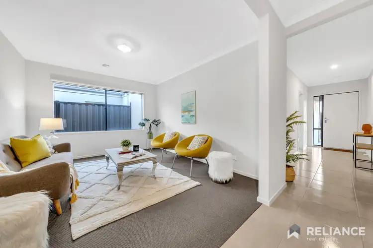 Fifth view of Homely house listing, 10 Londonderry Crescent, Tarneit VIC 3029