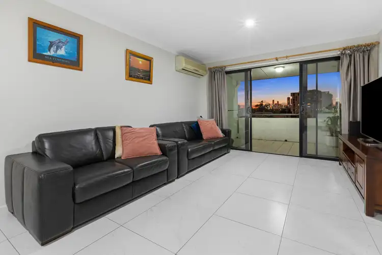 Second view of Homely unit listing, 56/11 Kitchener Street, Coorparoo QLD 4151