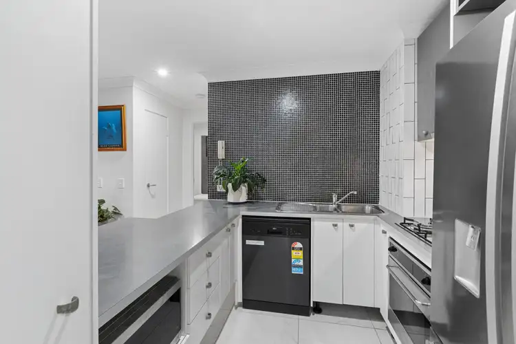 Sixth view of Homely unit listing, 56/11 Kitchener Street, Coorparoo QLD 4151