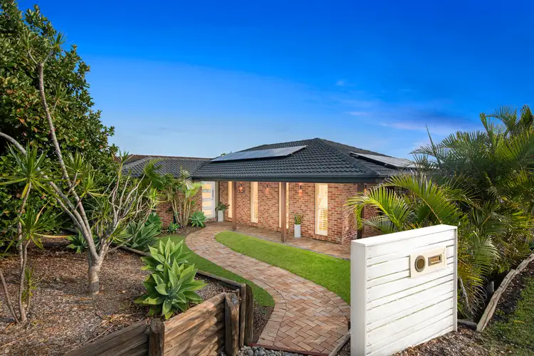 217 Cresthaven Avenue, Bateau Bay NSW 2261