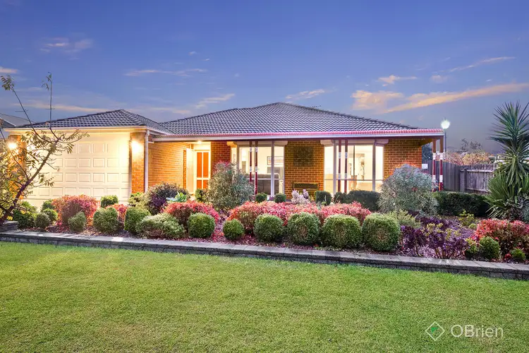 Main view of Homely house listing, 10 Sapphire Mews, Skye VIC 3977