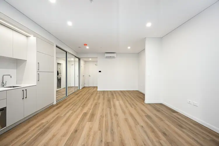 Sixth view of Homely studio listing, 310/2B Lord Sheffield Circuit, Penrith NSW 2750