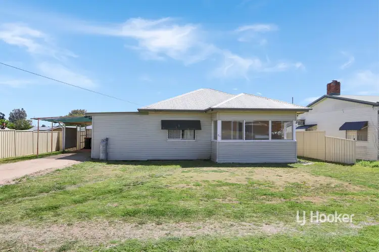84 Granville Street, Inverell NSW 2360