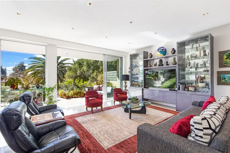 Third view of Homely apartment listing, 2/62 Drumalbyn Road, Bellevue Hill NSW 2023