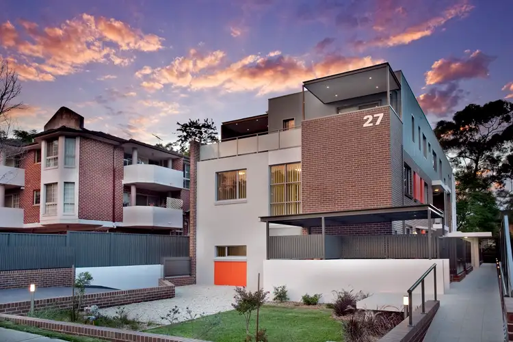 2/27 Stewart Street, Parramatta NSW 2150