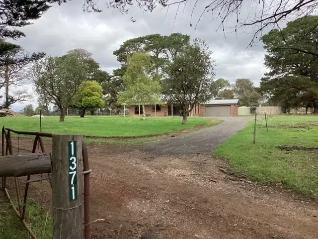 1371 Werona-Kingston Road, Kooroocheang VIC 3364