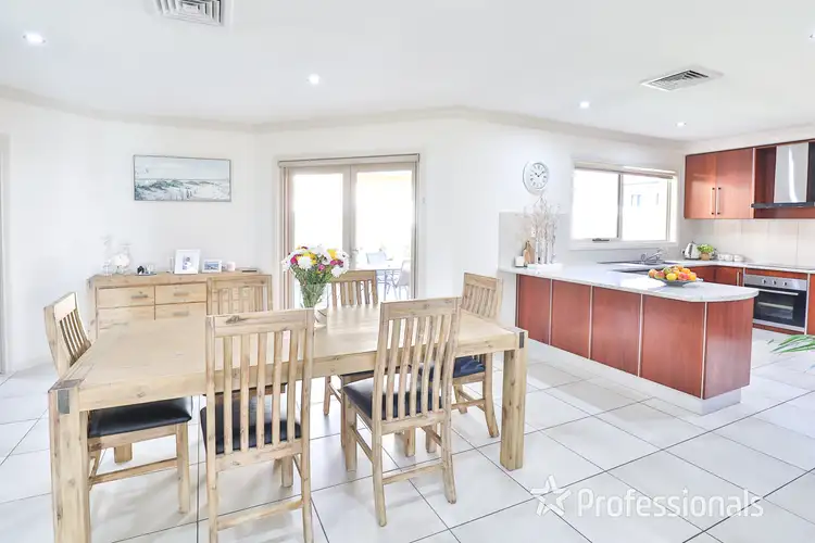 Sixth view of Homely house listing, 13 Shakira Court, Mildura VIC 3500